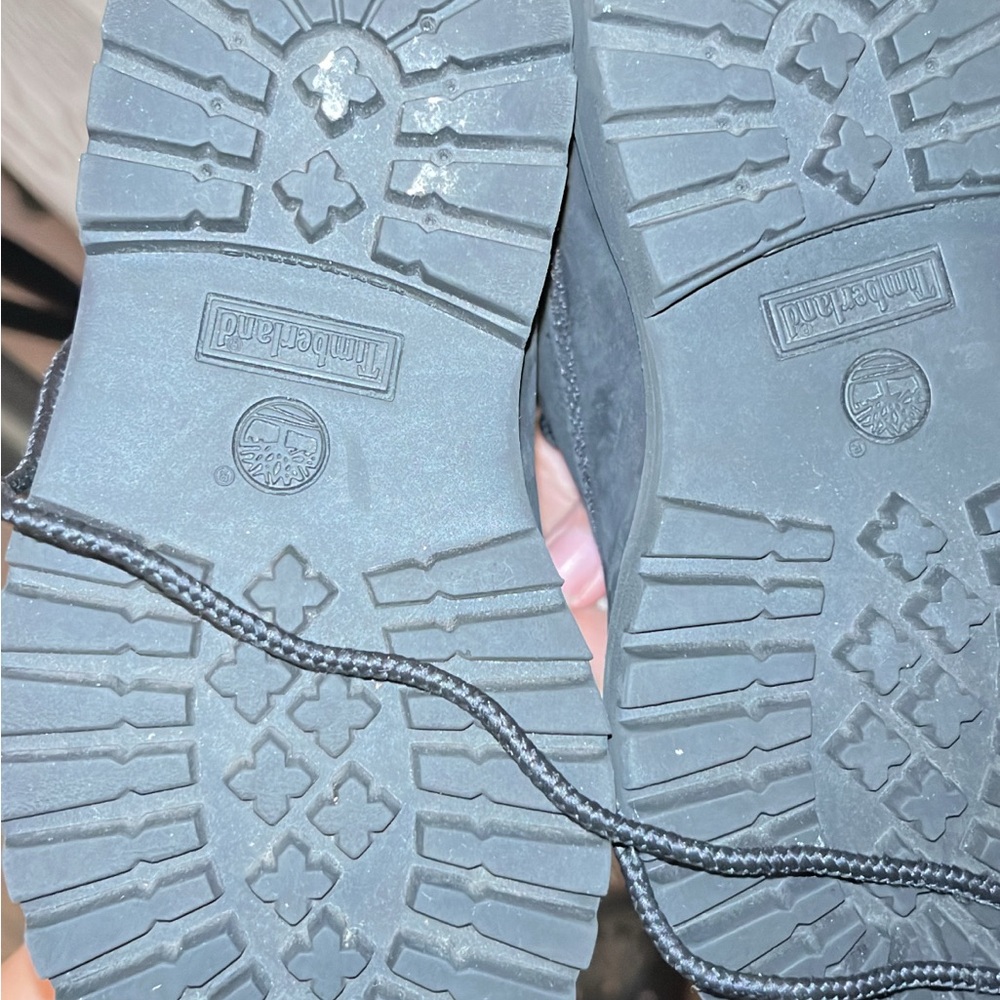 Timberland - Picture 2 of 3